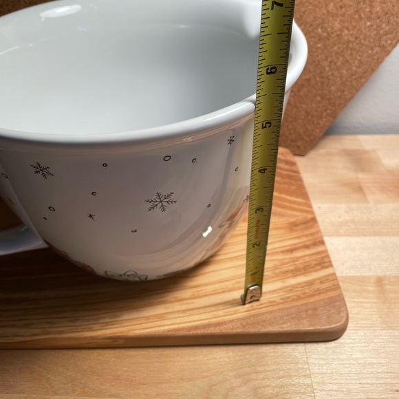 NWOT Disney Winnie the Pooh Holiday Ceramic Mixing Bowl - Picture 9 of 12